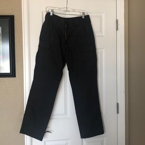 Propper size 8 dark gray cargo pants